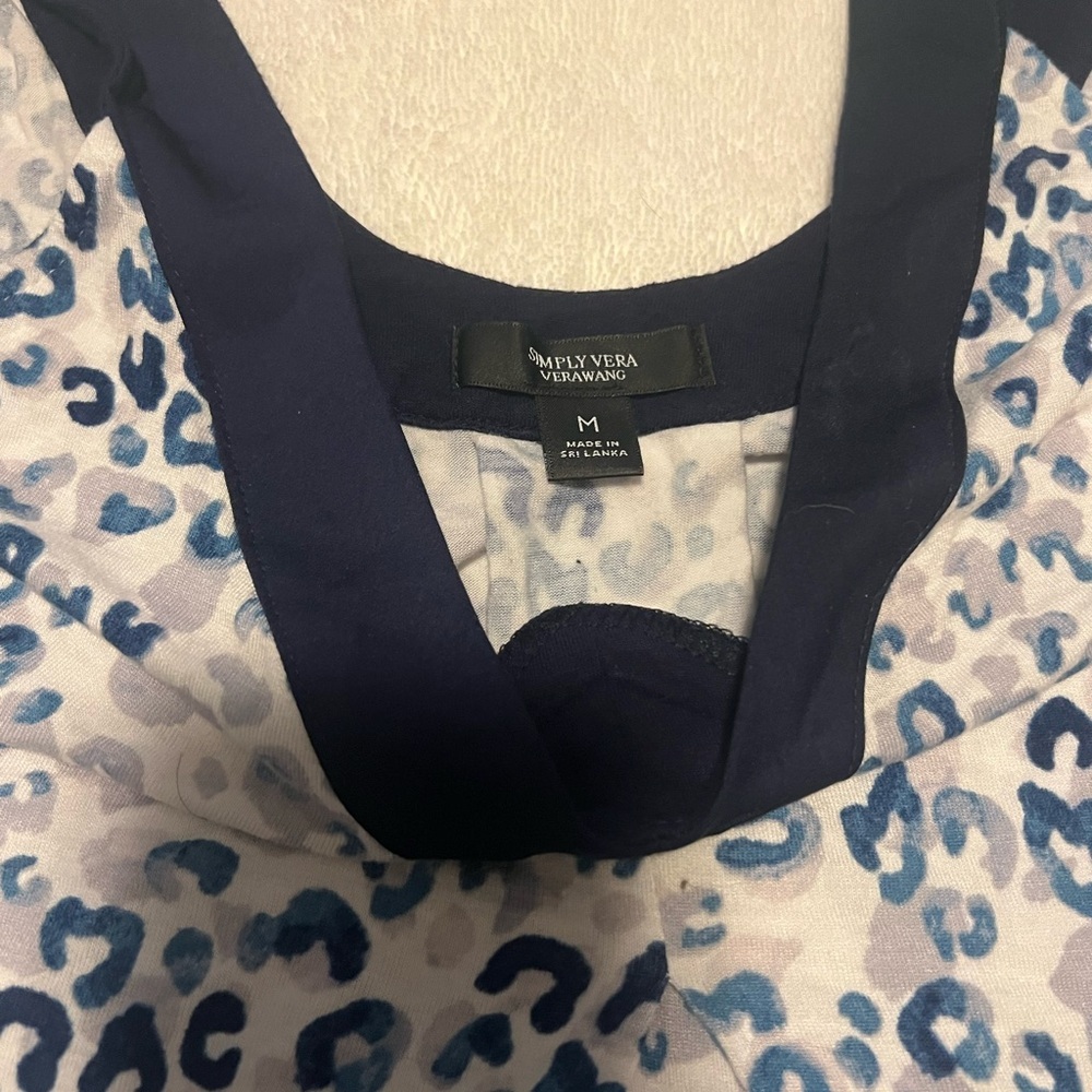 Vera Wang PJ Shorts Set EUC - Picture 2 of 3